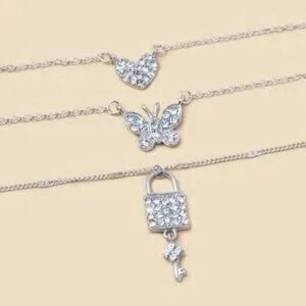 Luxe Rhinestone Lock Key Heart Multilayer Necklace - Picture 4 of 5